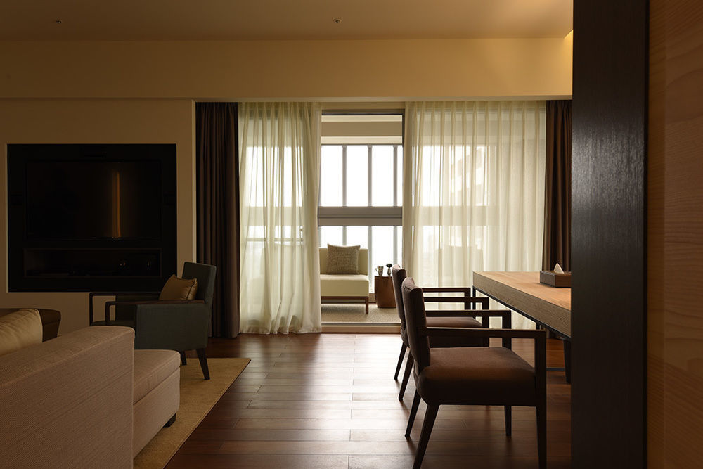 Hotel Cozzi Ximen Tainan Zewnętrze zdjęcie
