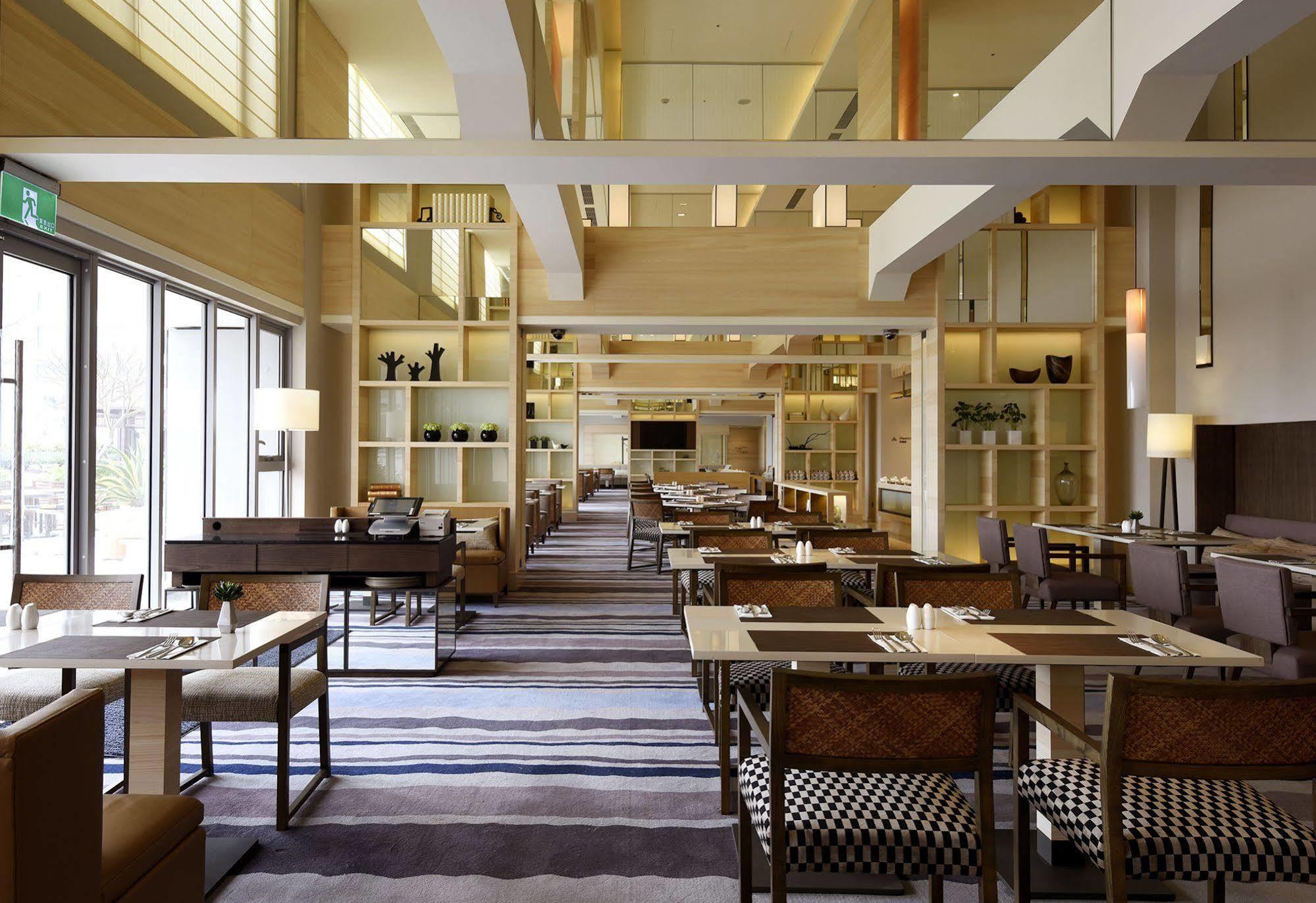 Hotel Cozzi Ximen Tainan Zewnętrze zdjęcie